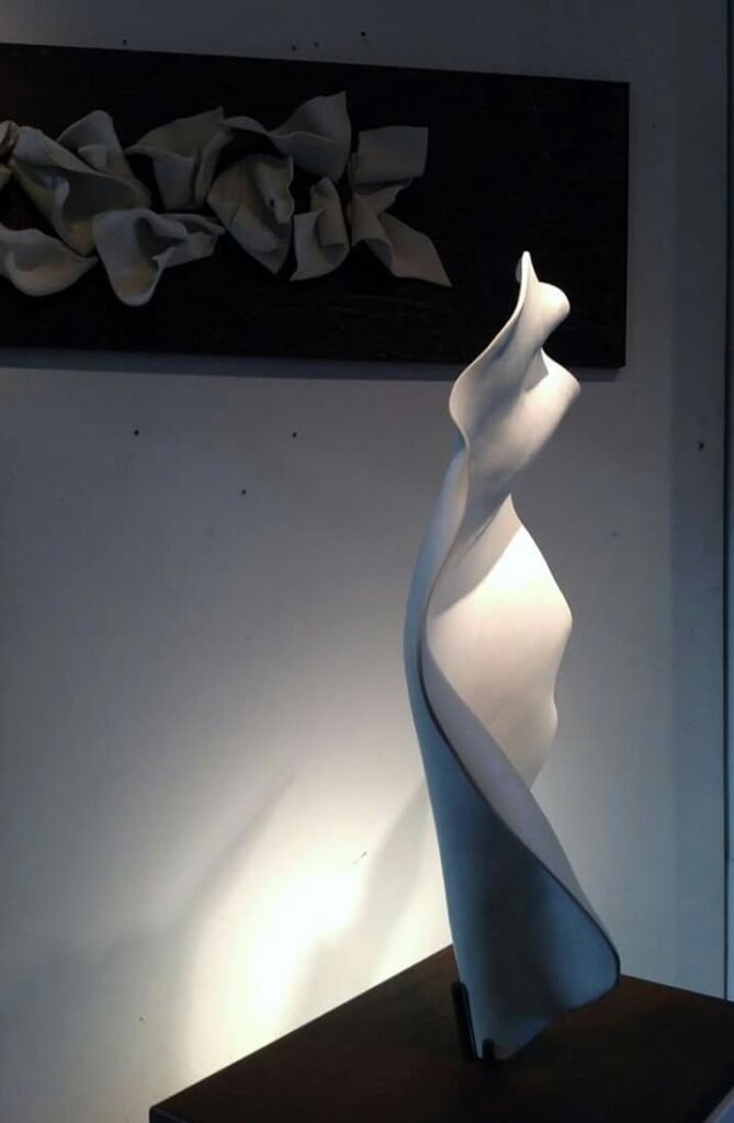 Karina-Lopez-Sitja-Ceramic-Sculpture-1.jpg